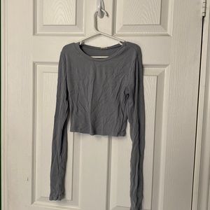 Garage light blue/grey long sleeve, cropped